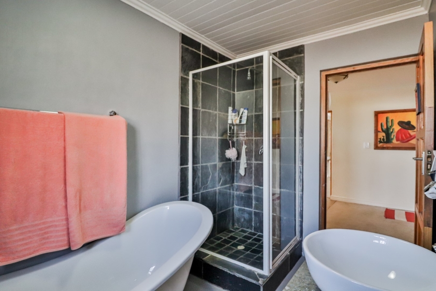 3 Bedroom Property for Sale in Long Acres Country Estate Western Cape